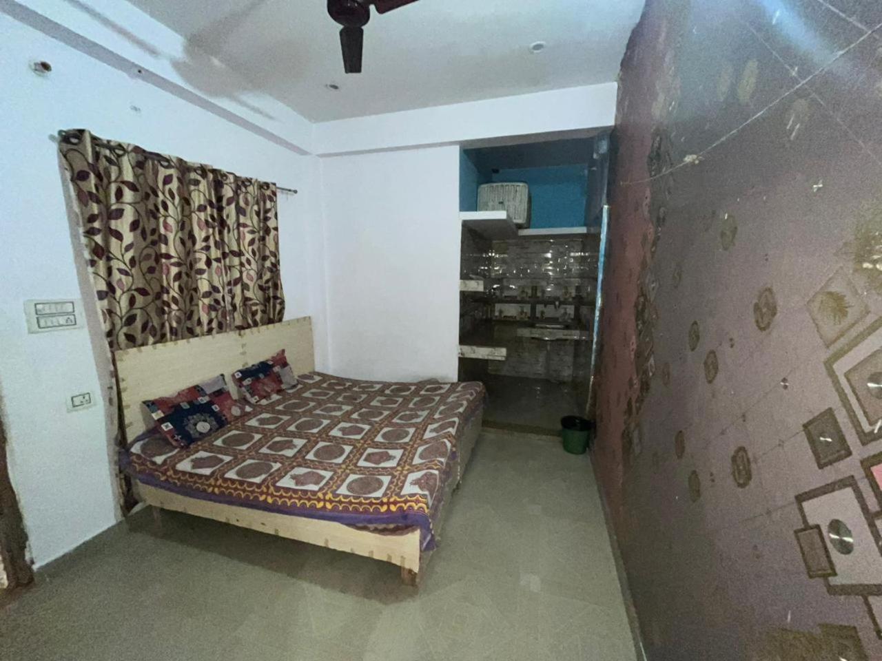 Balaji Homestay Mathura In Vrindavan Kültér fotó